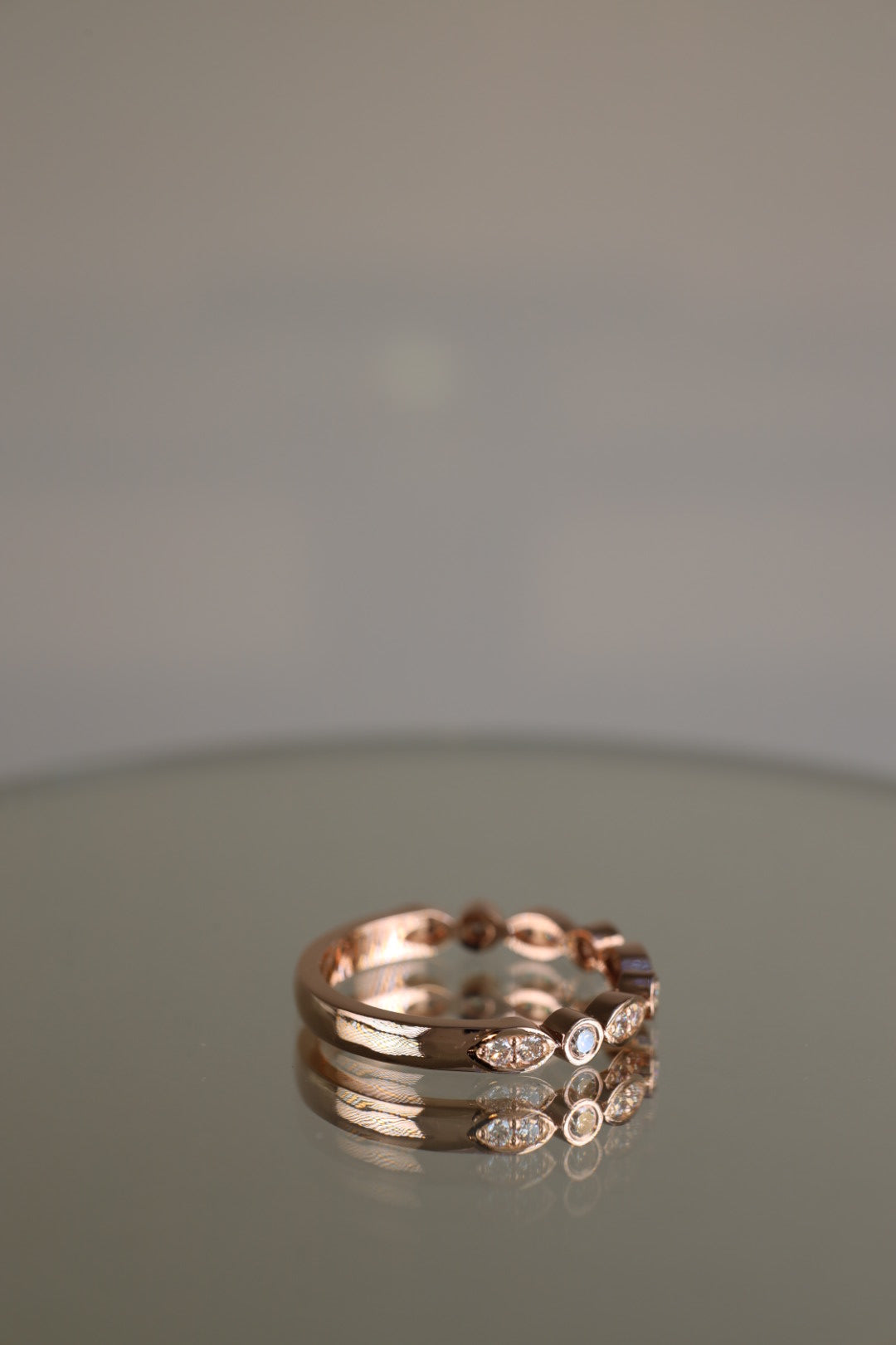 Rose gold art deco round brilliant diamond ring