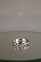 White gold art deco round brilliant diamond ring